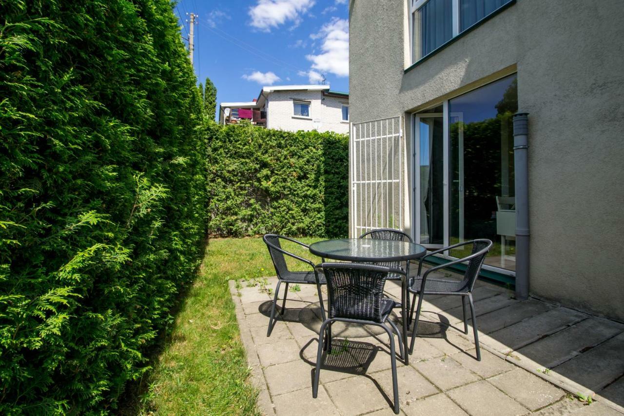 Cozy Garden Free Parking Apartment Vilnius Luaran gambar